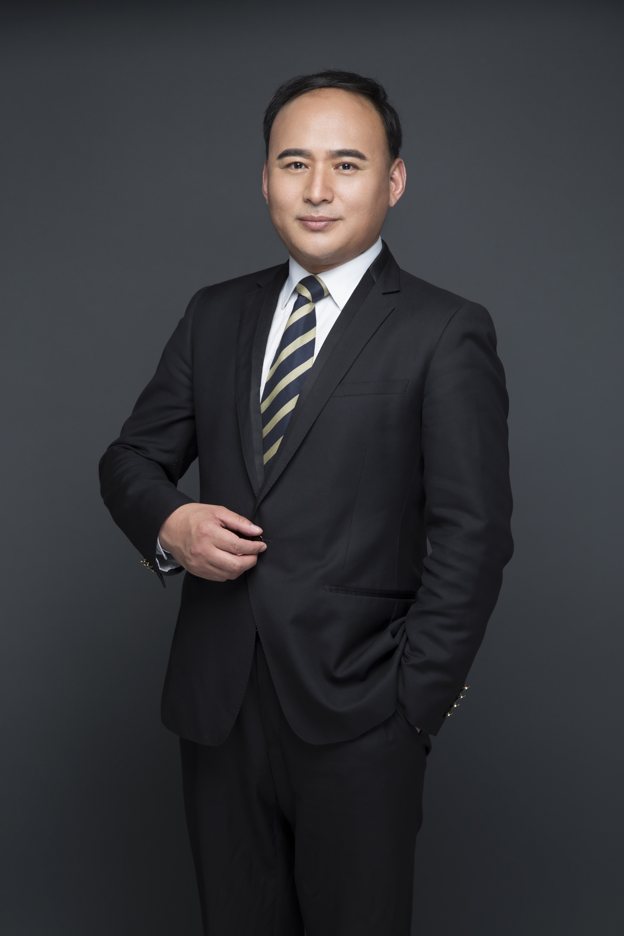 张民翰动态图形设计负责人